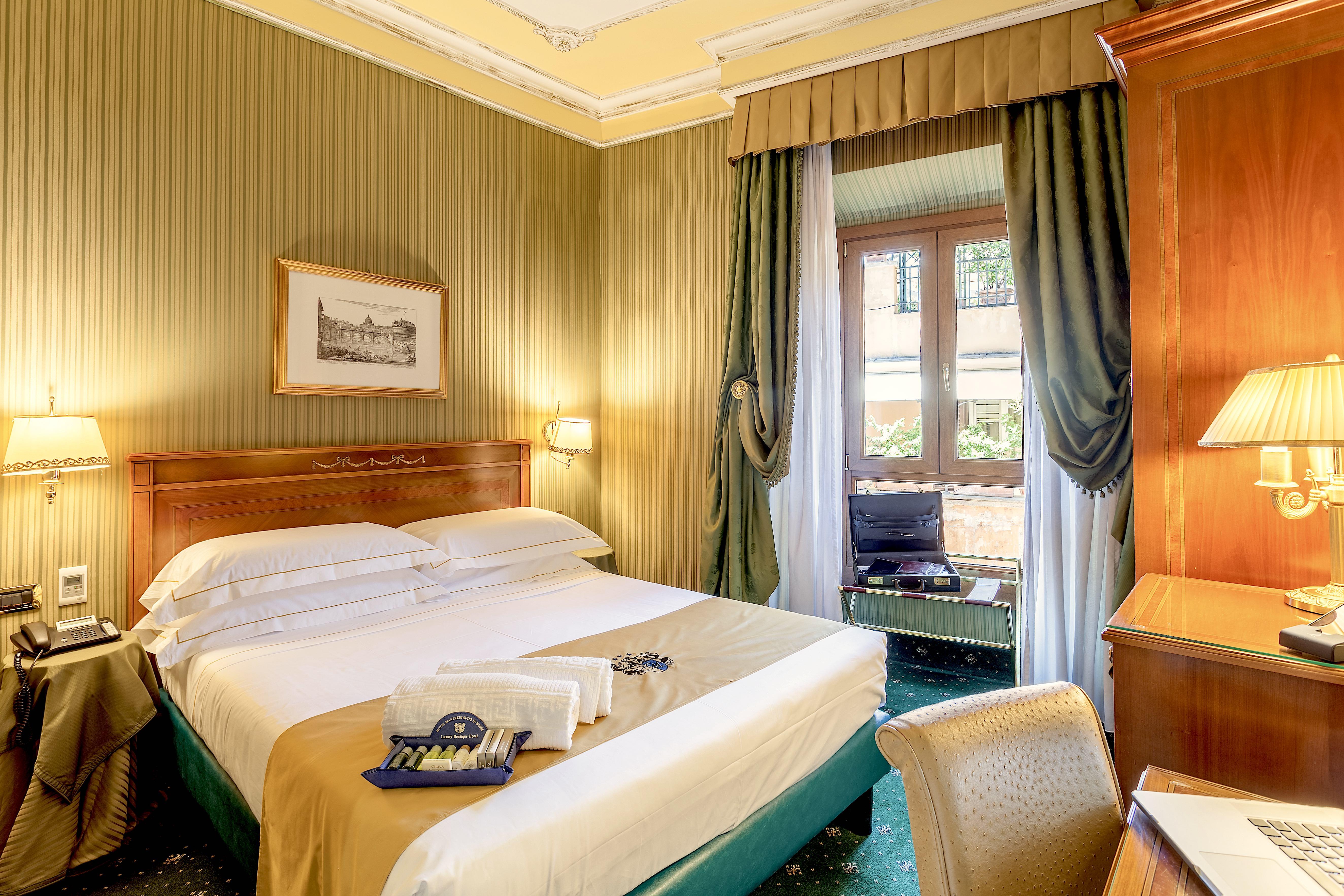 Hotel Manfredi Suite In Róma Kültér fotó