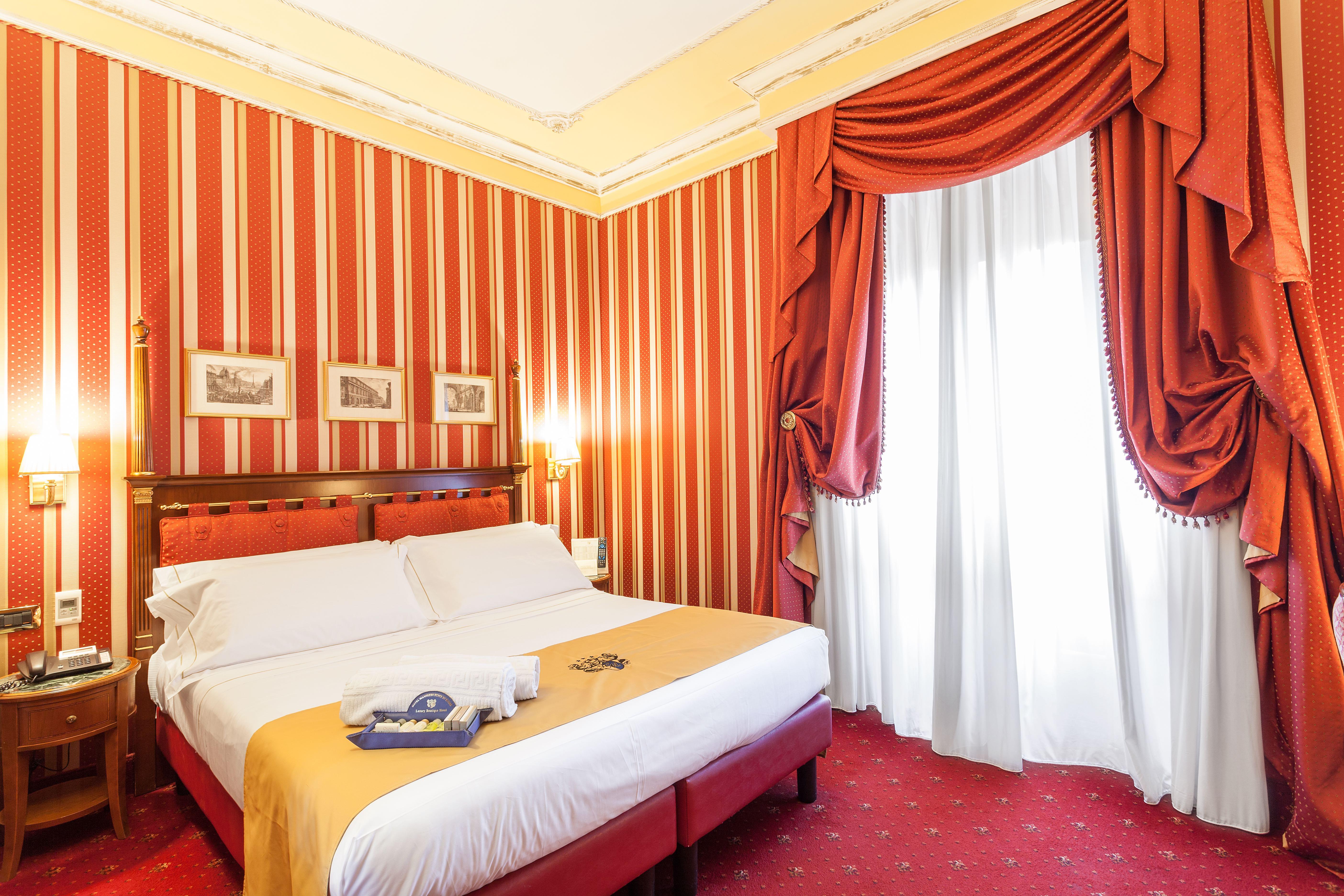 Hotel Manfredi Suite In Róma Kültér fotó