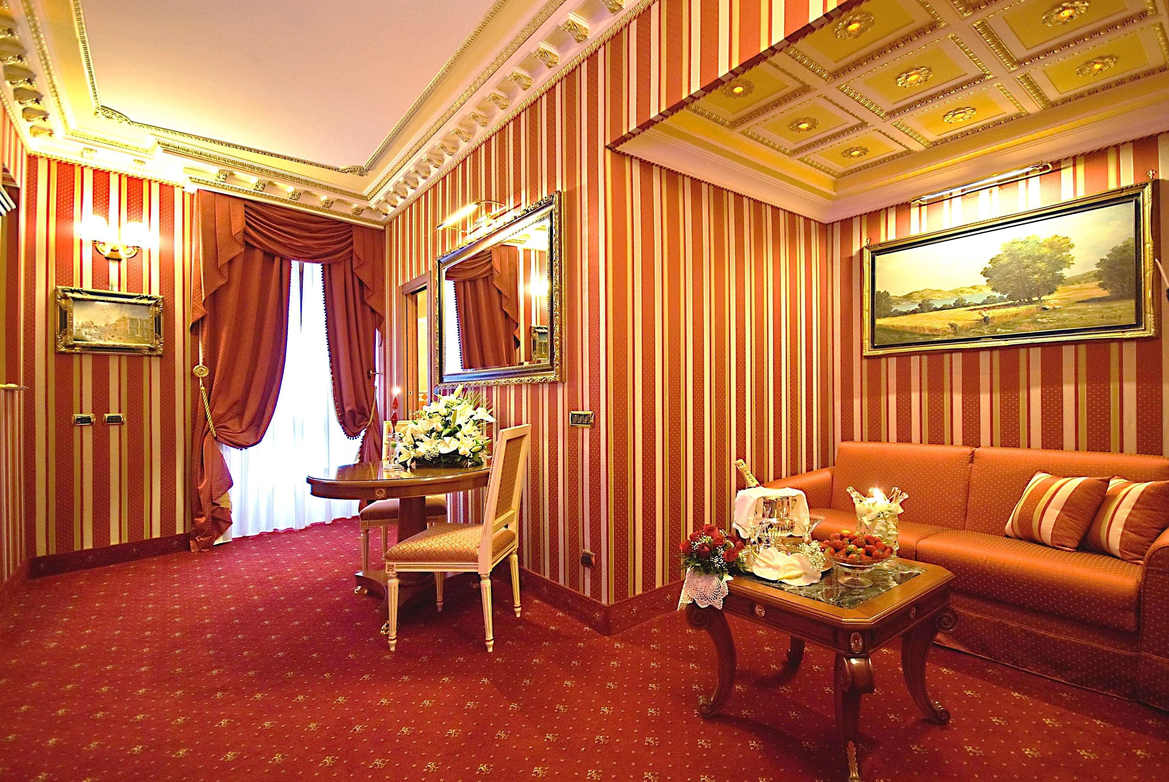 Hotel Manfredi Suite In Róma Kültér fotó