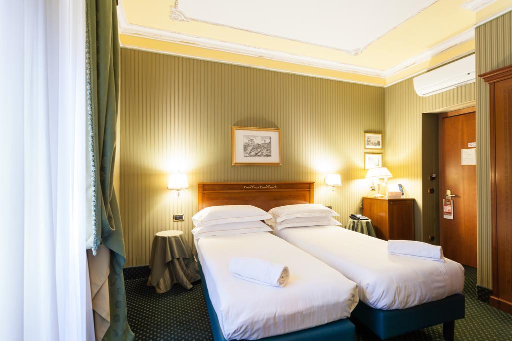 Hotel Manfredi Suite In Róma Kültér fotó